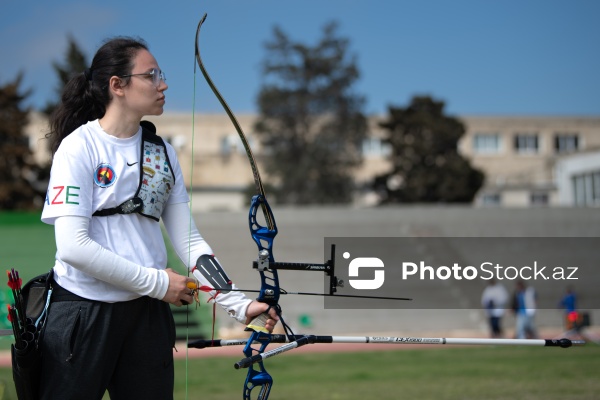 Dilguşə Sadıqova - Kamandan oxatma üzrə Bakı şəhər kubokunda