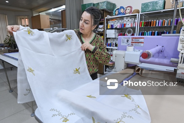 Ənənəvi və müasir üsullarla naxış sənətini yaşadan Kamilə Quliyeva