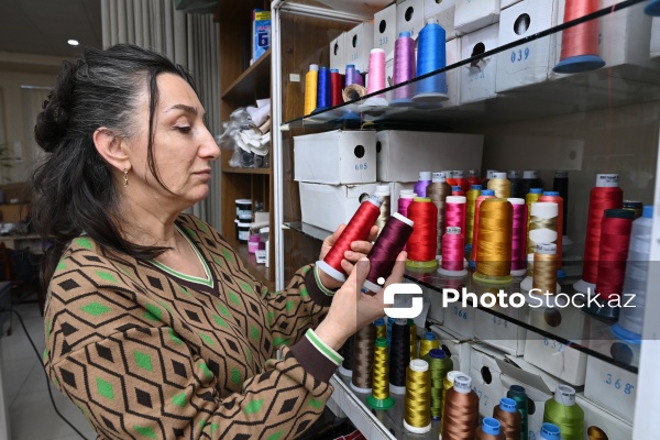 Ənənəvi və müasir üsullarla naxış sənətini yaşadan Kamilə Quliyeva