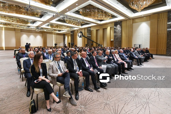 "Katastrofik Risklərə Qarşı Dayanıqlı Maliyyə Sistemi" mövzusunda keçirilən konfrans