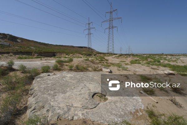 Abşeronun Kələzağ kəndində aşkarlanan qədim yaşayış yeri