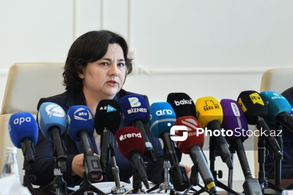 İlhamə Qədimova - "Toxumçuluq haqqında" və "Balıqçılıq haqqında" qanunlara həsr olunmuş mətbuat konfransında