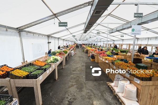 Kənd Təsərrüfatı Nazirliyinin təşkil etdiyi "Mövsüm yarmarkası"
