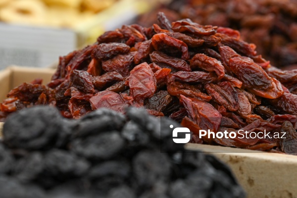 Kənd Təsərrüfatı Nazirliyinin təşkil etdiyi "Mövsüm yarmarkası"