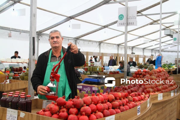 Kənd Təsərrüfatı Nazirliyinin təşkil etdiyi "Mövsüm yarmarkası"