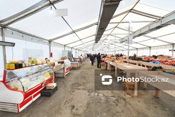 Kənd Təsərrüfatı Nazirliyinin təşkil etdiyi "Mövsüm yarmarkası"