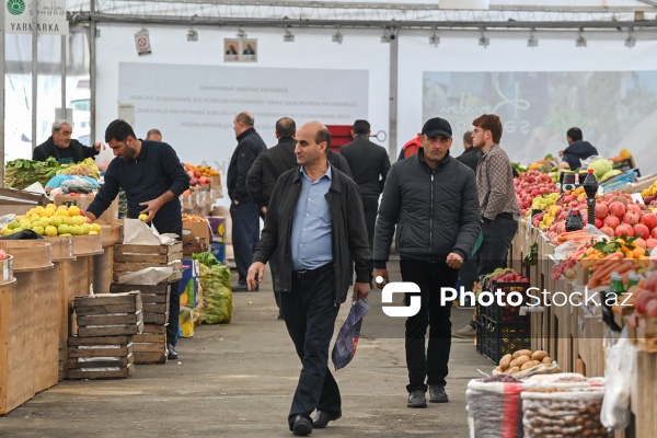 Kənd Təsərrüfatı Nazirliyinin təşkil etdiyi "Mövsüm yarmarkası"