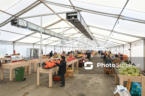 Kənd Təsərrüfatı Nazirliyinin təşkil etdiyi "Mövsüm yarmarkası"