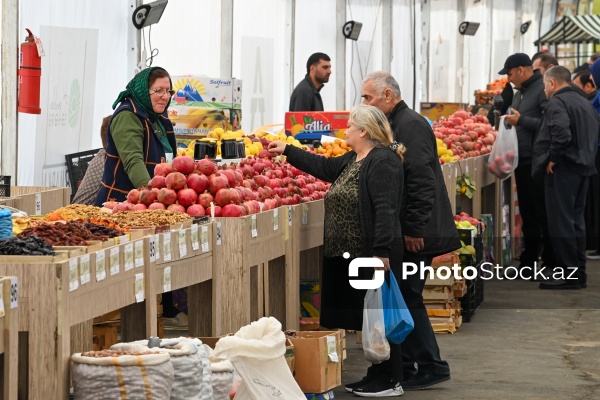 Kənd Təsərrüfatı Nazirliyinin təşkil etdiyi "Mövsüm yarmarkası"