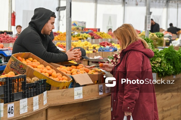 Kənd Təsərrüfatı Nazirliyinin təşkil etdiyi "Mövsüm yarmarkası"