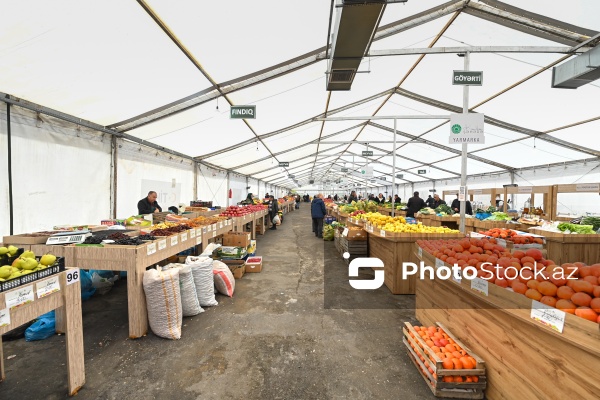 Kənd Təsərrüfatı Nazirliyinin təşkil etdiyi "Mövsüm yarmarkası"