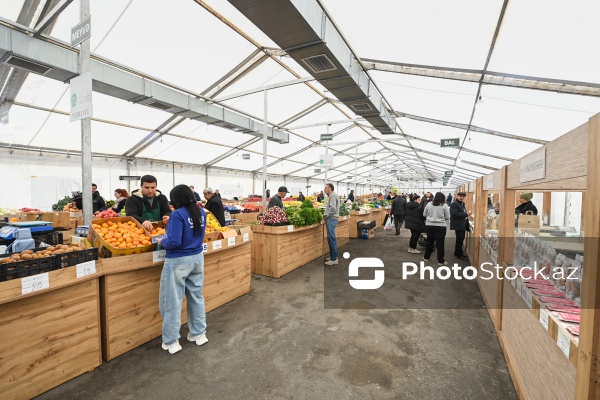 Kənd Təsərrüfatı Nazirliyinin təşkil etdiyi "Mövsüm yarmarkası"