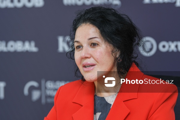 Klinik psixoloq, psixoterapevt və ginekoloq Ester Vavilonskaya