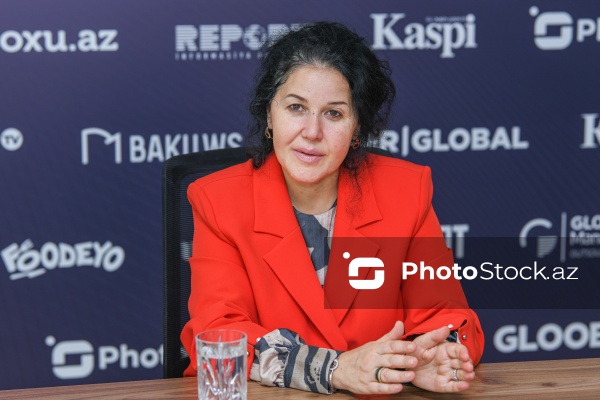 Klinik psixoloq, psixoterapevt və ginekoloq Ester Vavilonskaya