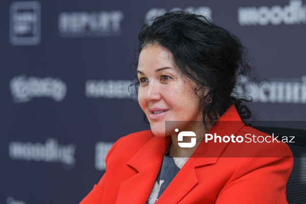 Klinik psixoloq, psixoterapevt və ginekoloq Ester Vavilonskaya