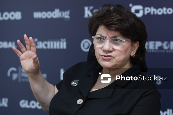 Kolposkopist, mama-ginekoloq Kəmalə Qasımzadə