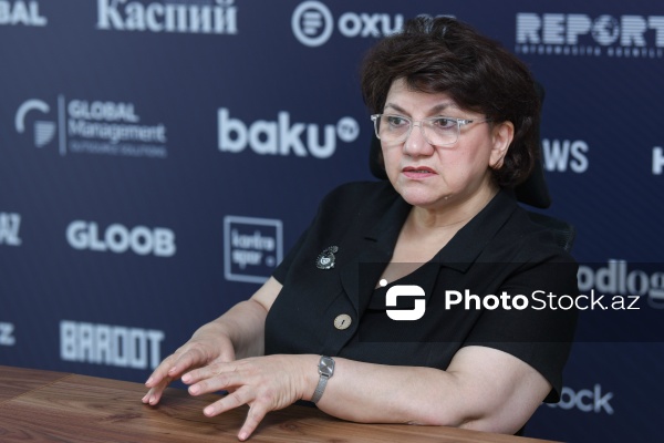 Kolposkopist, mama-ginekoloq Kəmalə Qasımzadə