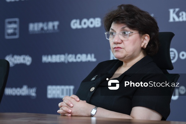 Kolposkopist, mama-ginekoloq Kəmalə Qasımzadə