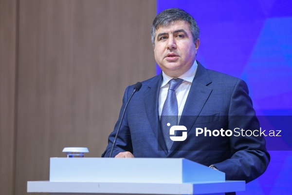 “Konstitusiya və Suverenlik – Azərbaycanda sahibkarlığın inkişafı” mövzusunda keçirilən konfrans