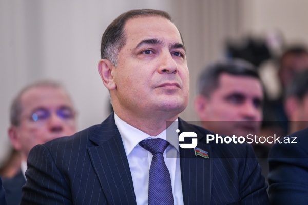 “Konstitusiya və Suverenlik – Azərbaycanda sahibkarlığın inkişafı” mövzusunda keçirilən konfrans