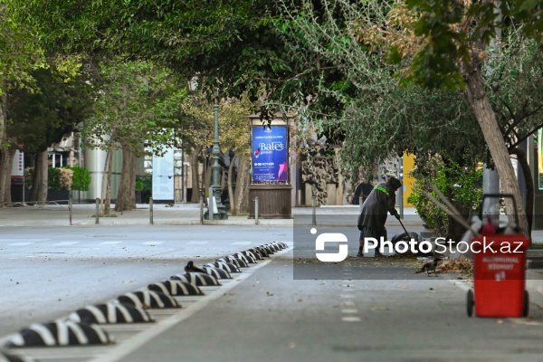 Günün erkən saatlarında işə başlayan kommunal xidmət işçiləri