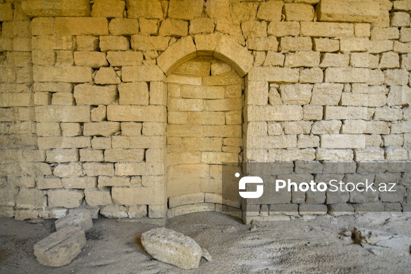 Kürdəxanıda yerləşən qədim məscid