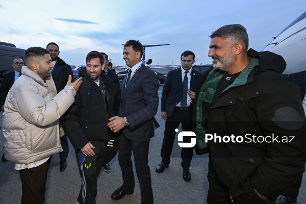 Lionel Messi və komanda yoldaşlarının Azərbaycana səfəri başa çatıb