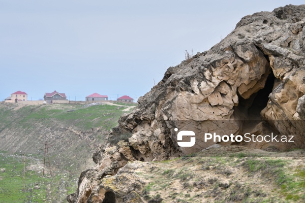 Məhəmmədi kəndində qədim yaşayış məskəni - Qurd yuvası mağarası