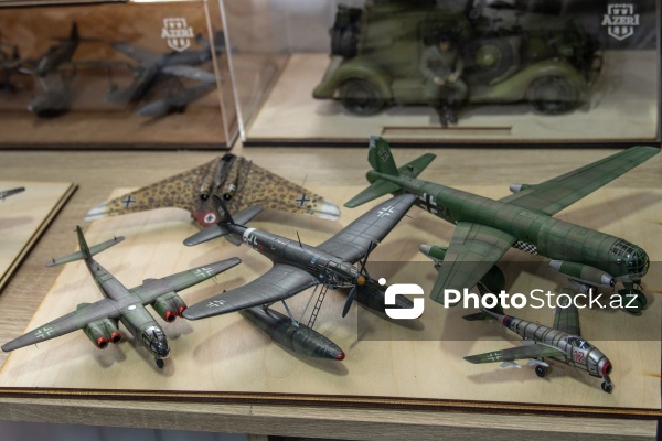 Hərbi texnika və retro avtomobillərin maketlərinin hazırlandığı modelistlər klubu