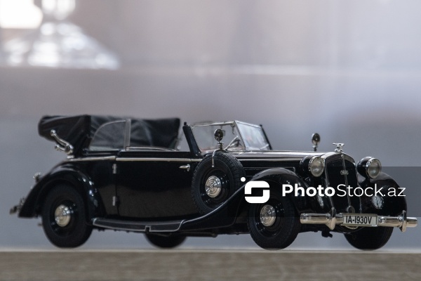 Hərbi texnika və retro avtomobillərin maketlərinin hazırlandığı modelistlər klubu