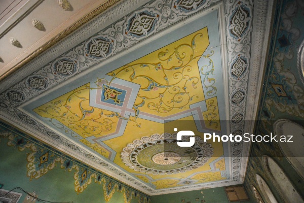 Sumqayıtın İnşaatçılar qəsəbəsində yerləşən baxımsız mədəniyyət evi