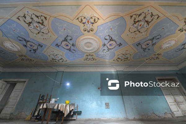 Sumqayıtın İnşaatçılar qəsəbəsində yerləşən baxımsız mədəniyyət evi