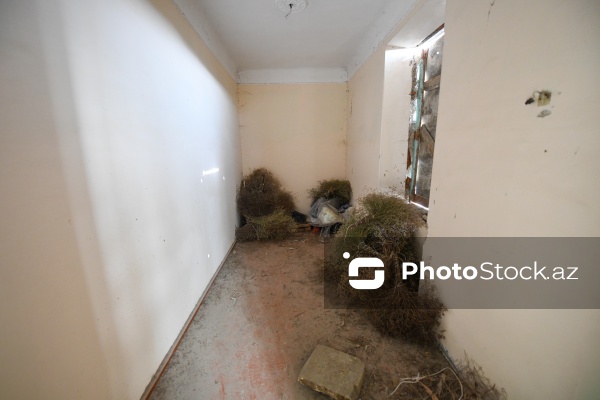 Sumqayıtın İnşaatçılar qəsəbəsində yerləşən baxımsız mədəniyyət evi