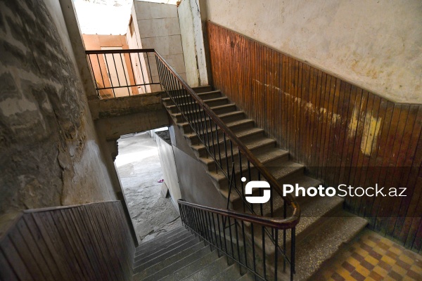 Sumqayıtın İnşaatçılar qəsəbəsində yerləşən baxımsız mədəniyyət evi