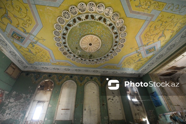 Sumqayıtın İnşaatçılar qəsəbəsində yerləşən baxımsız mədəniyyət evi