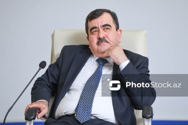 Akif Aşırlı - "Şərq" qəzetinin baş redaktoru