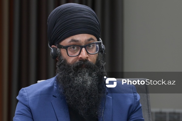 "Media və dekolonizasiya: Yüksələn səslər, güclənən narrativlər" mövzusunda beynəlxalq konfrans