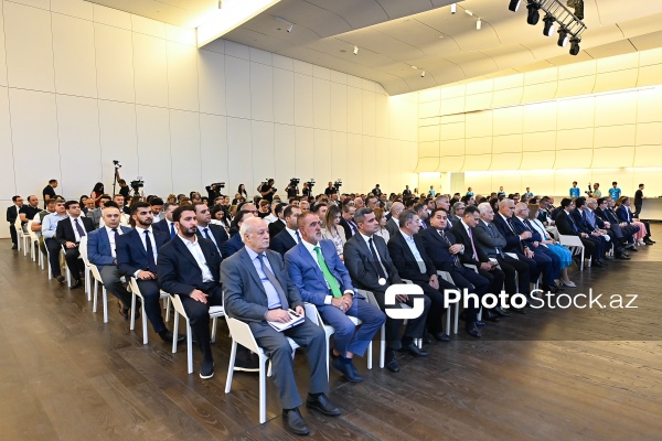 “Medianın inkişafında ümummilli lider Heydər Əliyevin rolu” adlı konfrans