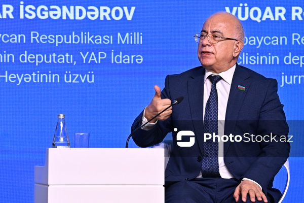 “Medianın inkişafında ümummilli lider Heydər Əliyevin rolu” adlı konfrans