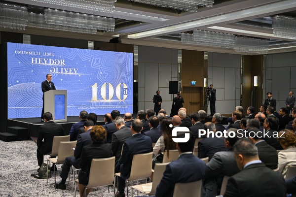 Mərkəzi Bankın ümummilli lider Heydər Əliyevin 100 illiyinə həsr olunmuş tədbiri