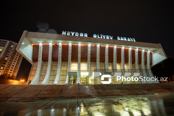 Mətanət İsgəndərlinin “Gəl qayıdaq o illərə" adlı solo konserti