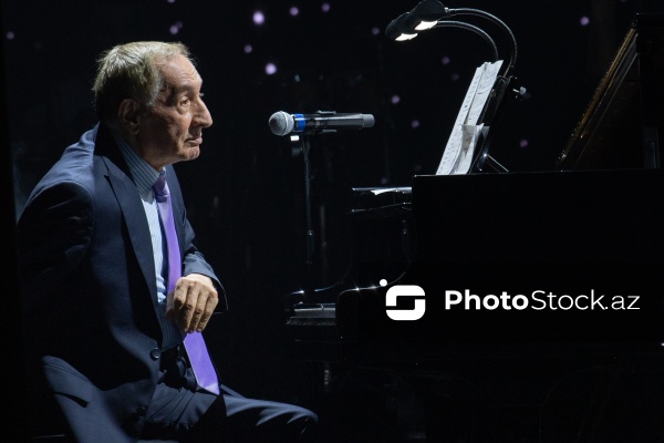 Mətanət İsgəndərlinin “Gəl qayıdaq o illərə" adlı solo konserti