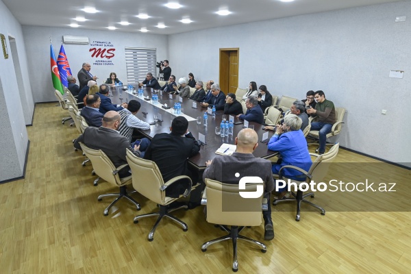 Mətbuat Şurasının Dil Komissiyasının genişləndirilmiş iclası