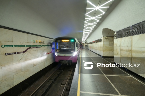 Metroda “28 May” - “Nizami” xəttinin ayrılmasından sonra fəaliyyətə başlayan ekspres avtobuslar