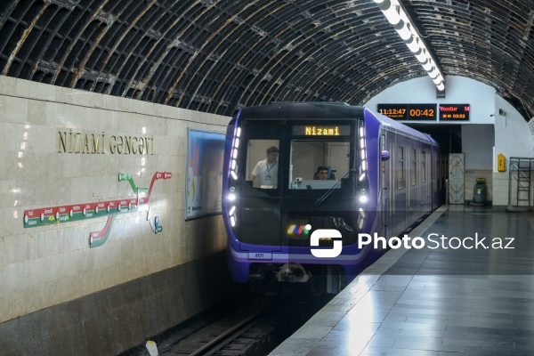 Metroda “28 May” - “Nizami” xəttinin ayrılmasından sonra fəaliyyətə başlayan ekspres avtobuslar