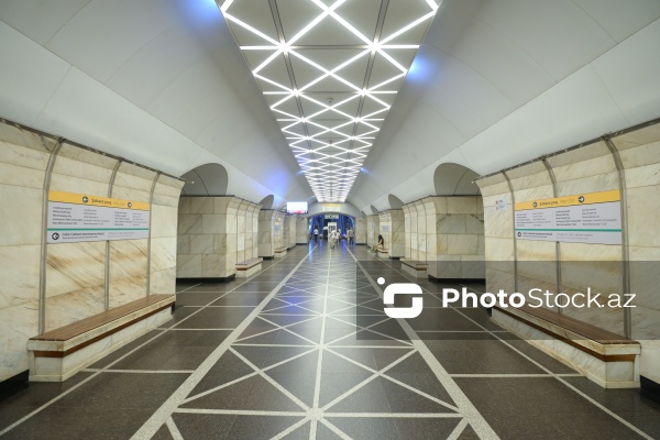Metroda “28 May” - “Nizami” xəttinin ayrılmasından sonra fəaliyyətə başlayan ekspres avtobuslar