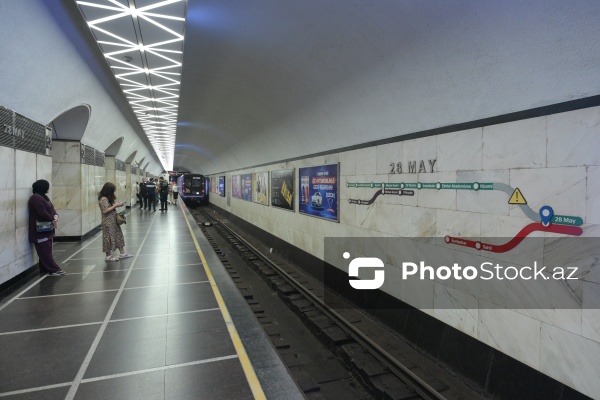 Metroda “28 May” - “Nizami” xəttinin ayrılmasından sonra fəaliyyətə başlayan ekspres avtobuslar