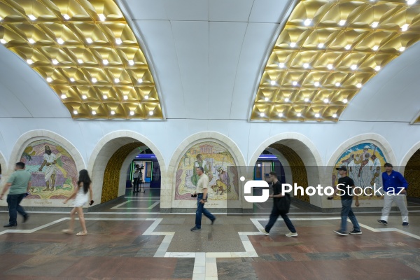 Metroda “28 May” - “Nizami” xəttinin ayrılmasından sonra fəaliyyətə başlayan ekspres avtobuslar
