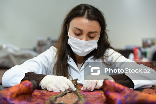 Milli Azərbaycan Tarixi Muzeyinin Bərpa laboratoriyası