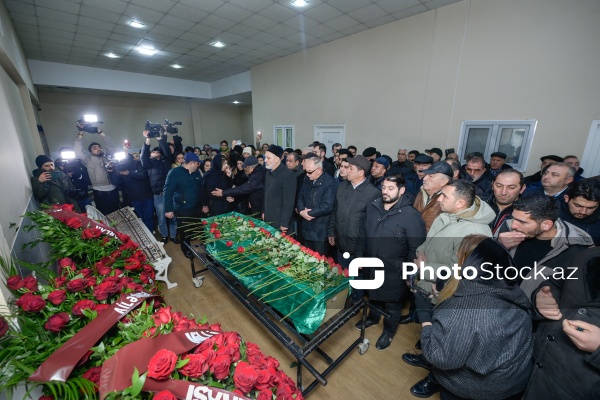 Milli Məclisin sabiq deputatı Fəzail Ağamalı ilə vida mərasimi